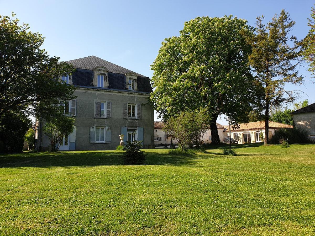 Cherves-de-Cognac Chateau De Champblanc מראה חיצוני תמונה