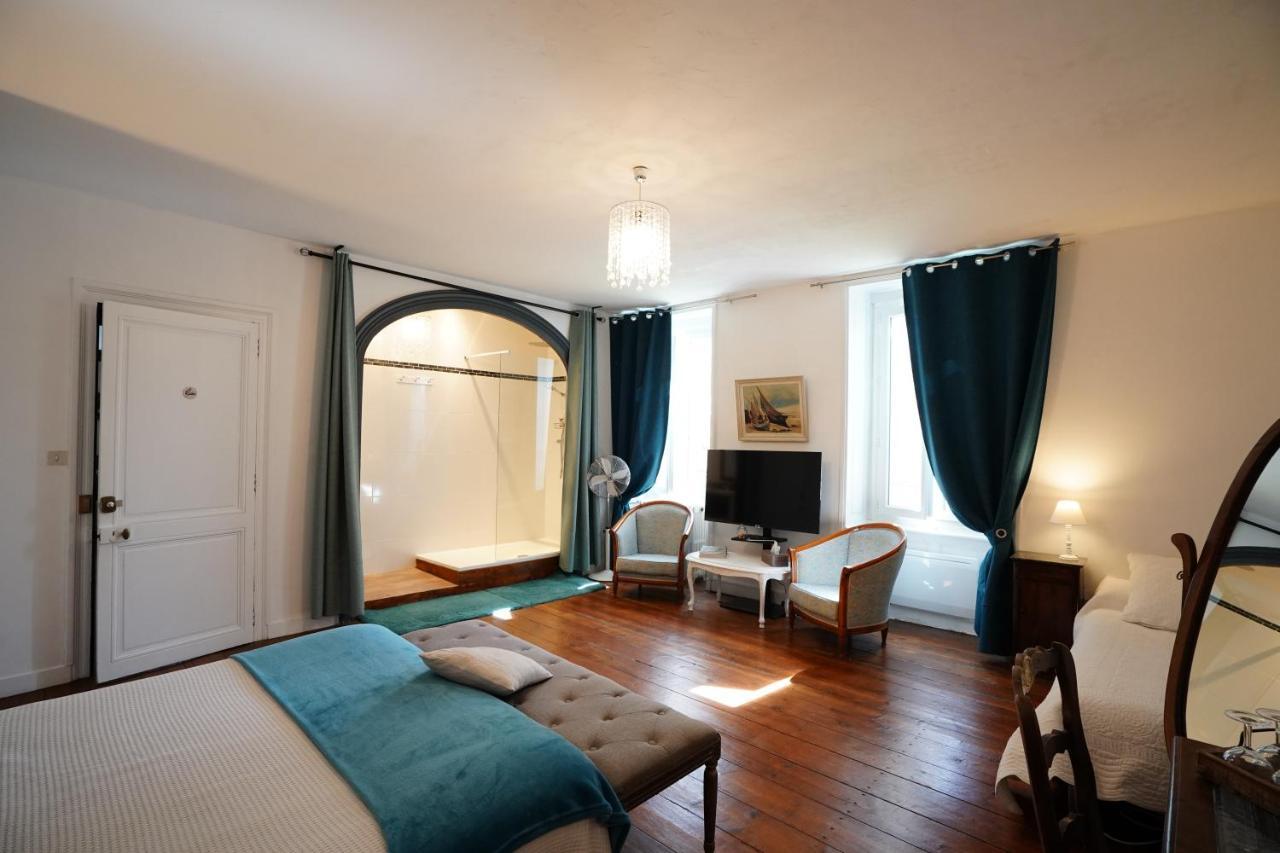 Cherves-de-Cognac Chateau De Champblanc מראה חיצוני תמונה
