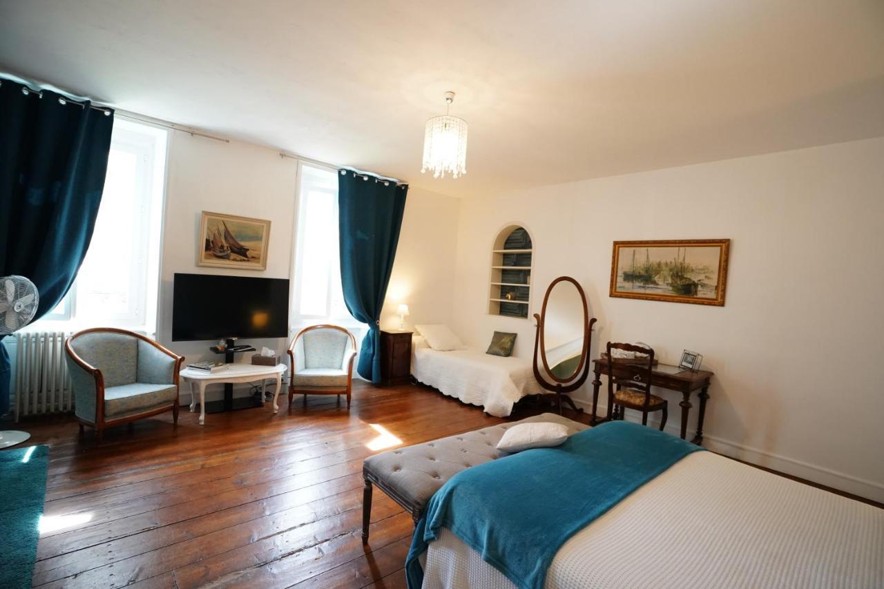 Cherves-de-Cognac Chateau De Champblanc מראה חיצוני תמונה