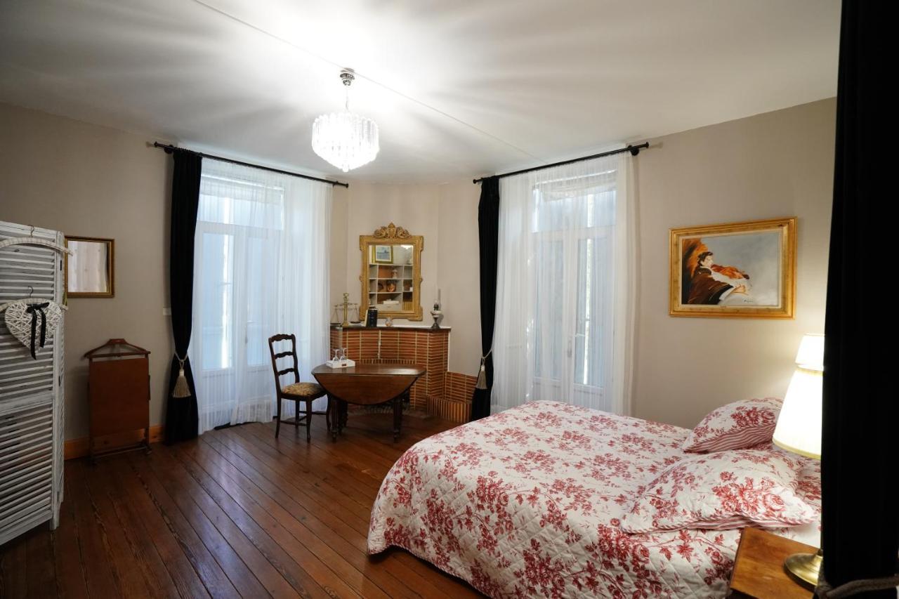 Cherves-de-Cognac Chateau De Champblanc מראה חיצוני תמונה