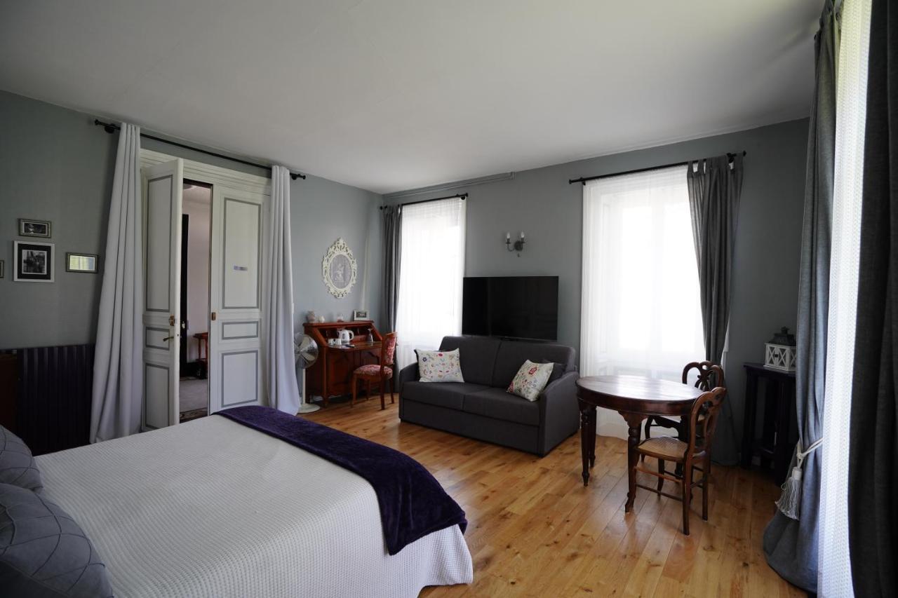 Cherves-de-Cognac Chateau De Champblanc מראה חיצוני תמונה