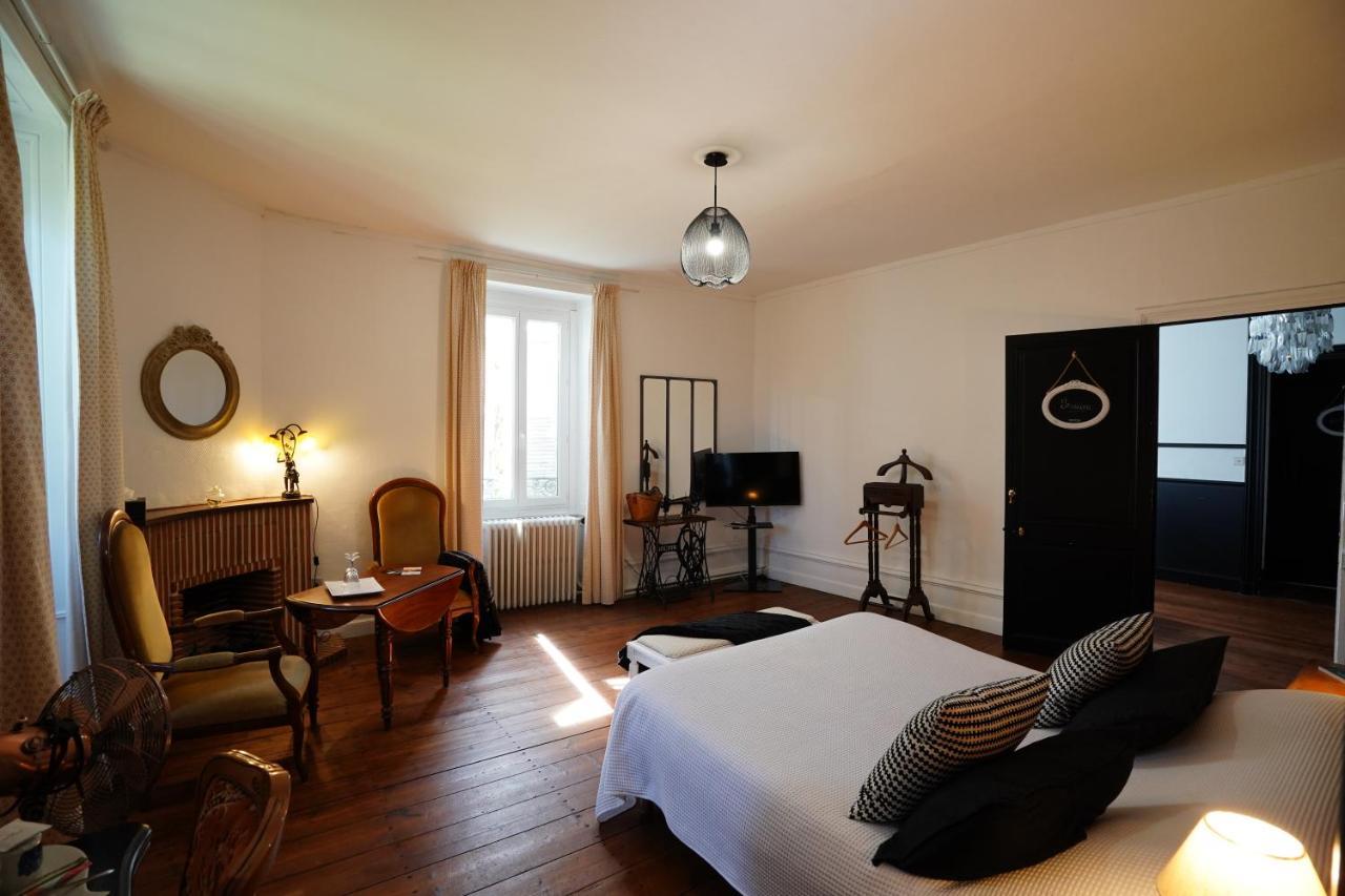 Cherves-de-Cognac Chateau De Champblanc מראה חיצוני תמונה
