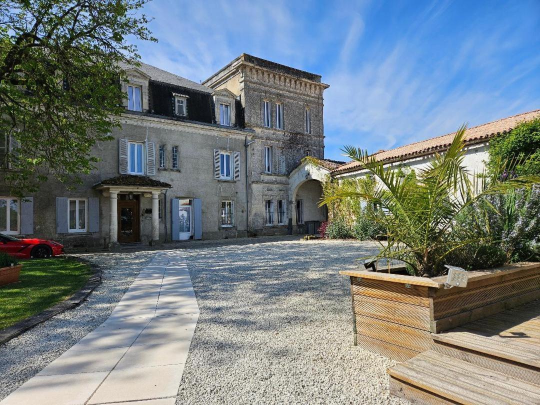 Cherves-de-Cognac Chateau De Champblanc מראה חיצוני תמונה
